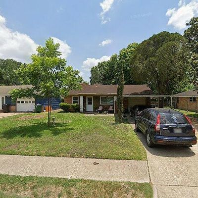 5811 W 43 Rd St, Houston, TX 77092