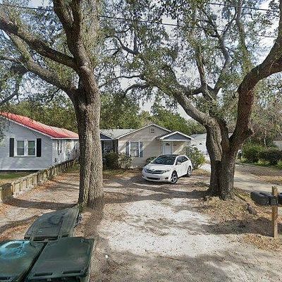 5814 Robinson St #B, Hanahan, SC 29410