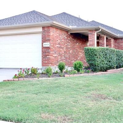 5913 Kristen Dr, Fort Worth, TX 76131