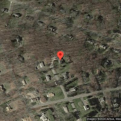 6 Crown Hill Dr, Sandy Hook, CT 06482