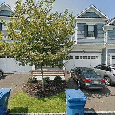 6 Hamilton Dr, Cranbury, NJ 08512