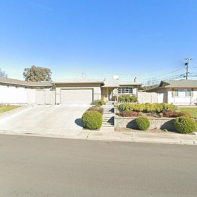 60 Sierra Ave, Rio Vista, CA 94571