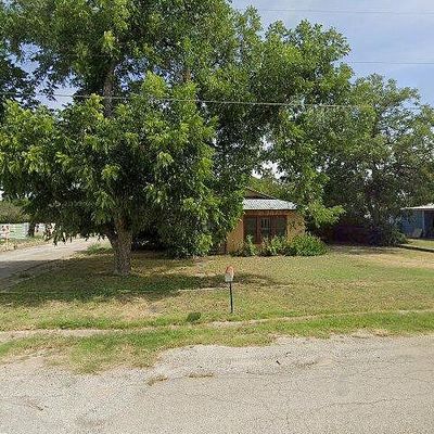 601 E 7 Th St, Coleman, TX 76834