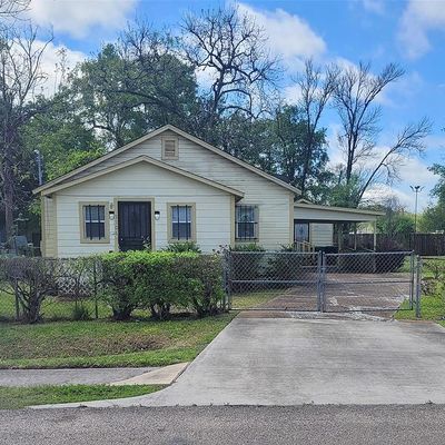 5106 Noble St, Houston, TX 77020