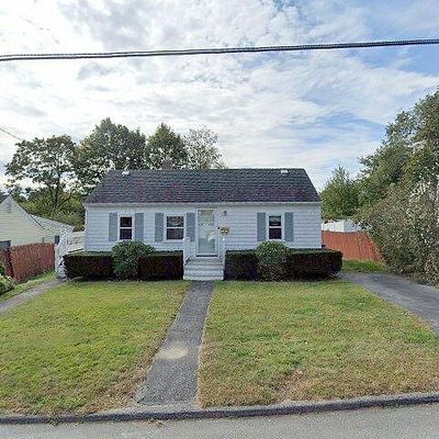 52 Smith St, South Portland, ME 04106