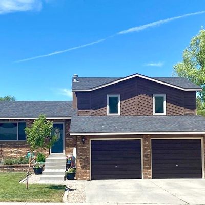 525 Bridger Dr, Green River, WY 82935