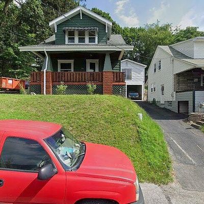 530 Ellwood Ave, Ellwood City, PA 16117