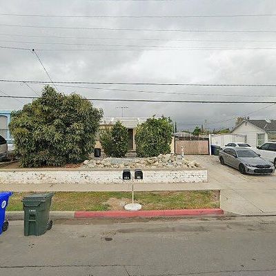 540 W 1 St St, Rialto, CA 92376