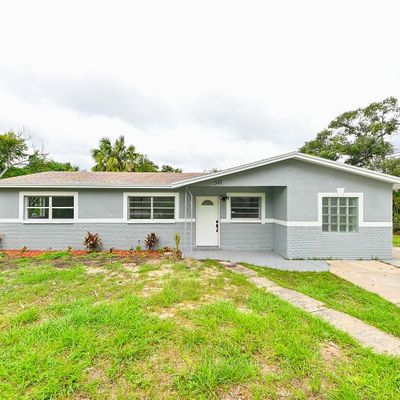 541 E Lime St, Tarpon Springs, FL 34689