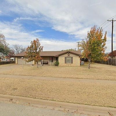 6700 Kit Carson Trl, Wichita Falls, TX 76310