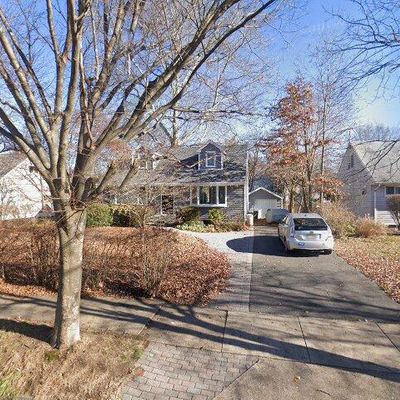 675 Midwood Rd, Ridgewood, NJ 07450