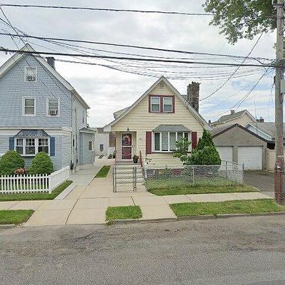 688 Devon St, Kearny, NJ 07032