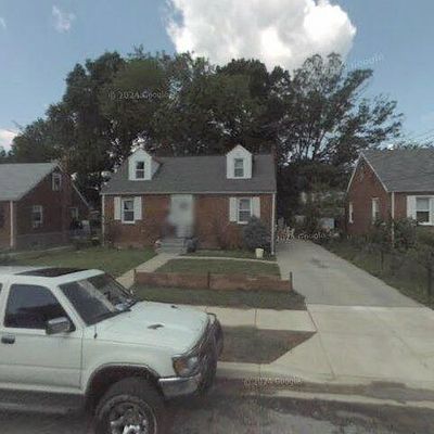 6906 24 Th Ave, Hyattsville, MD 20783