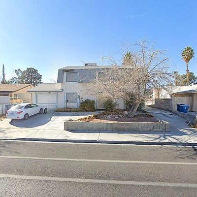 705 N Torrey Pines Dr, Las Vegas, NV 89107