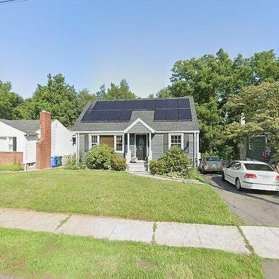 709 Pine Rock Ave, Hamden, CT 06514