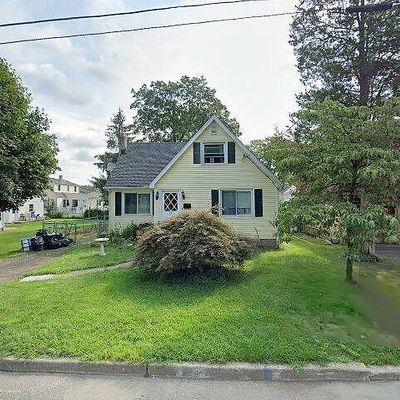 71 Loy Ave, Riverdale, NJ 07457