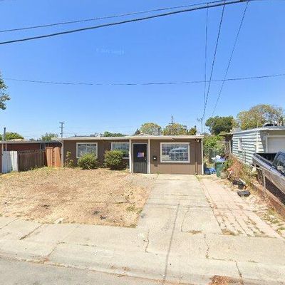 717 Bradford Dr, San Pablo, CA 94806