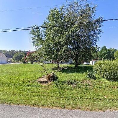 72 Harper Rd, Manchester, TN 37355