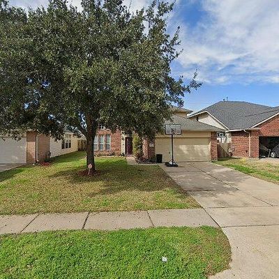 722 Pickett Hill Ln, Rosenberg, TX 77469