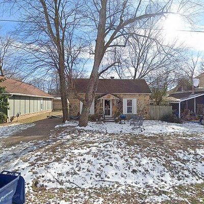 614 E Delaware St, Siloam Springs, AR 72761