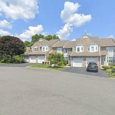 64 Knoll Ct, Millington, NJ 07946