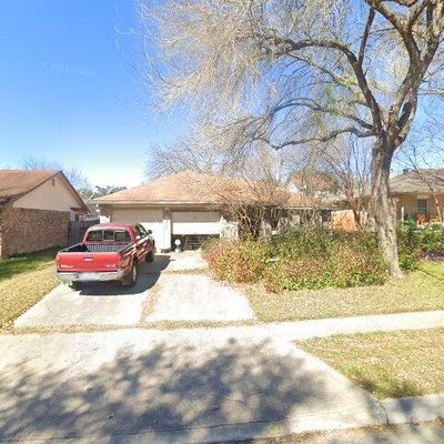 7905 Forest Cabin, Live Oak, TX 78233