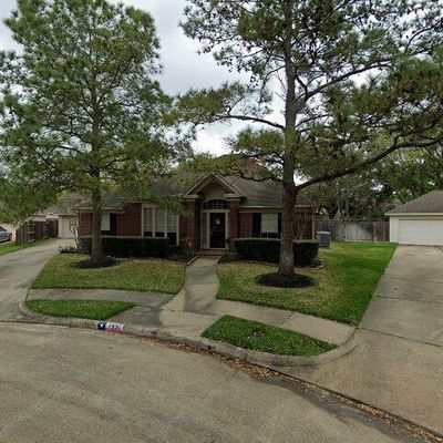 7930 Regal Spruce Ct, Houston, TX 77095