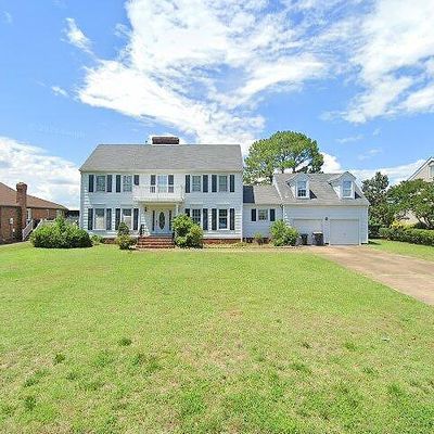 8 White House Dr, Poquoson, VA 23662