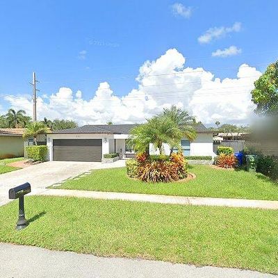 800 Nw 91 St Ave, Pembroke Pines, FL 33024