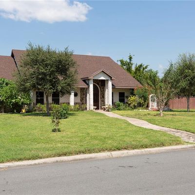 802 Country Ln, Weslaco, TX 78599