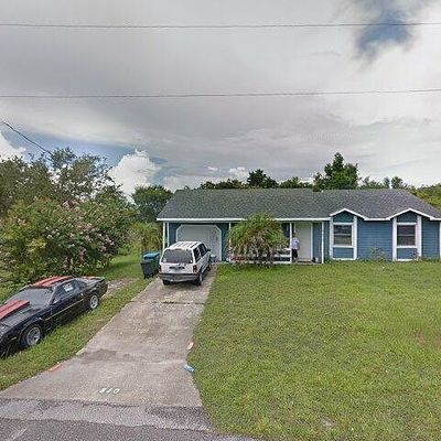 810 Kangaroo Ct, Deltona, FL 32738