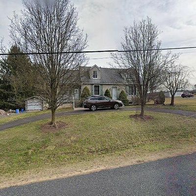 813 Rising Sun Rd, Telford, PA 18969