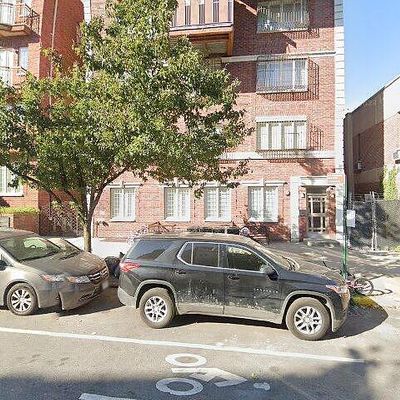 858 Bedford Ave #4 L, Brooklyn, NY 11205