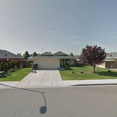 8608 Cord Dr, Pasco, WA 99301