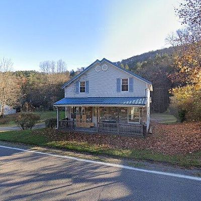 742 Main Rd, Hunlock Creek, PA 18621