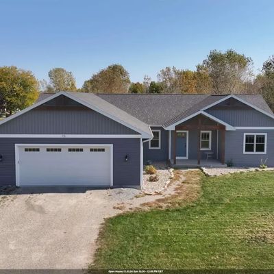 75 Kope Ave, Oshkosh, WI 54901