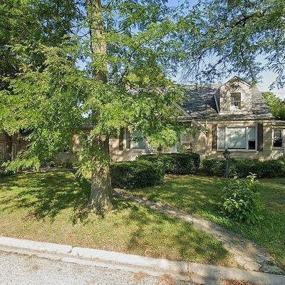 75 N 2 Nd Ave, Des Plaines, IL 60016