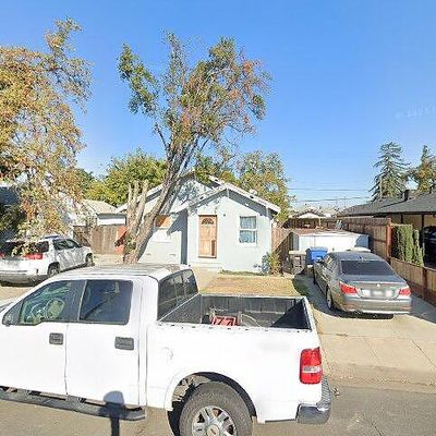 751 Nevada St, Manteca, CA 95337