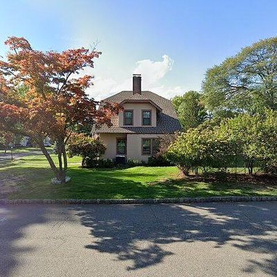 957 Carleton Rd, Westfield, NJ 07090