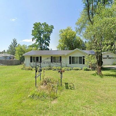 N1161 Mulberry Dr, Genoa City, WI 53128