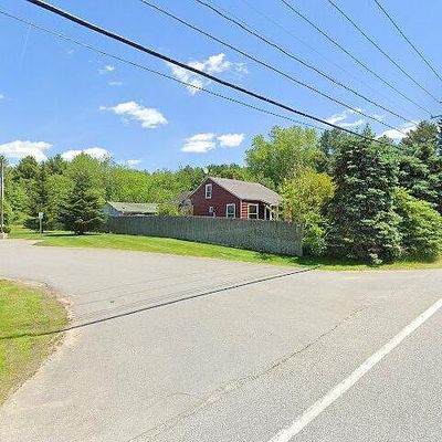 9 Blackstrap Rd, Falmouth, ME 04105