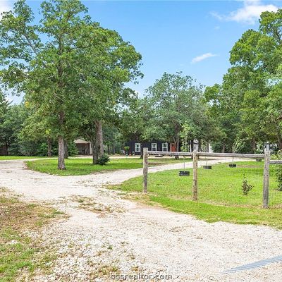 1022 Beaver Creek Countyroad, Snook, TX 77836