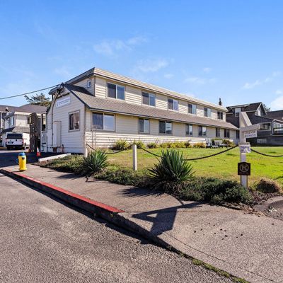 1022 N Prom #203, Seaside, OR 97138