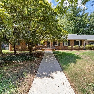 1023 Sherwood Dr, Reidsville, NC 27320