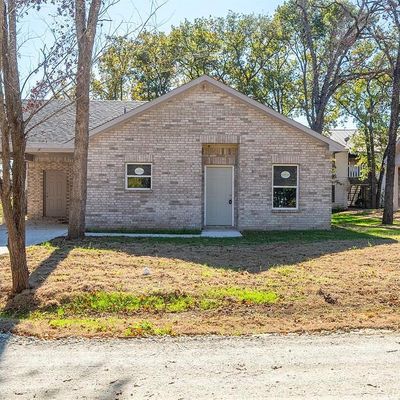 1025 Hillburn Dr, Quinlan, TX 75474