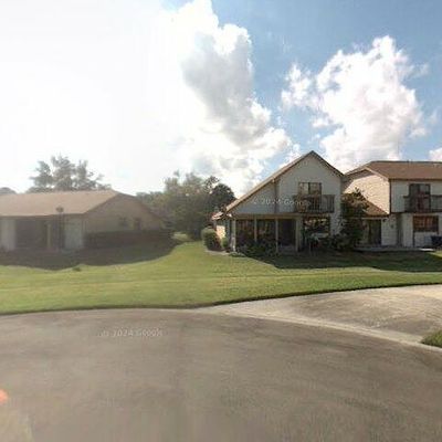 1035 Barcelona Dr, Kissimmee, FL 34741