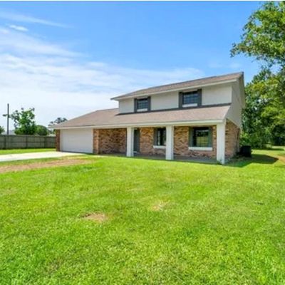 104 Deer Creek Rd, Lumberton, MS 39455