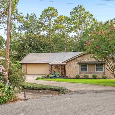 104 James Cir, Daphne, AL 36526