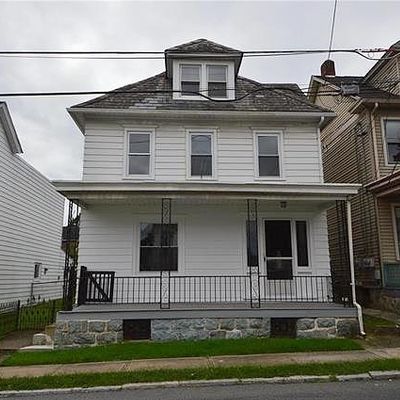 1042 W Berwick St, Easton, PA 18042