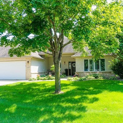 1048 Stein Dr, Waconia, MN 55387